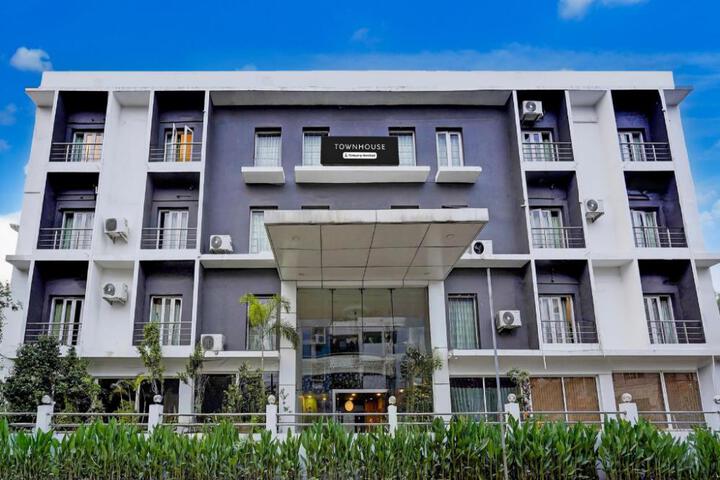 Townhouse Medavakkam Near Jayachandran