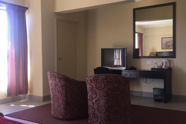 Room 17 of 48