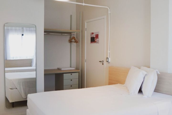 Room 20 of 68