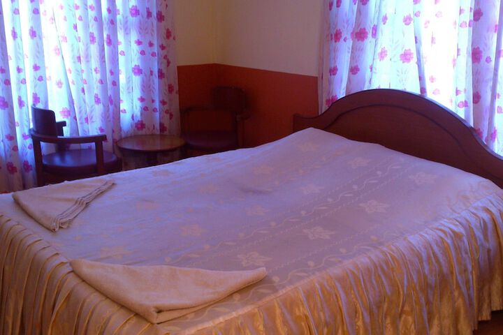 Room 25 of 161