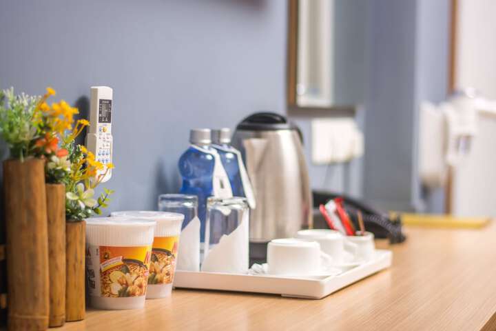 Breakfast/Coffee Service 38 of 60
