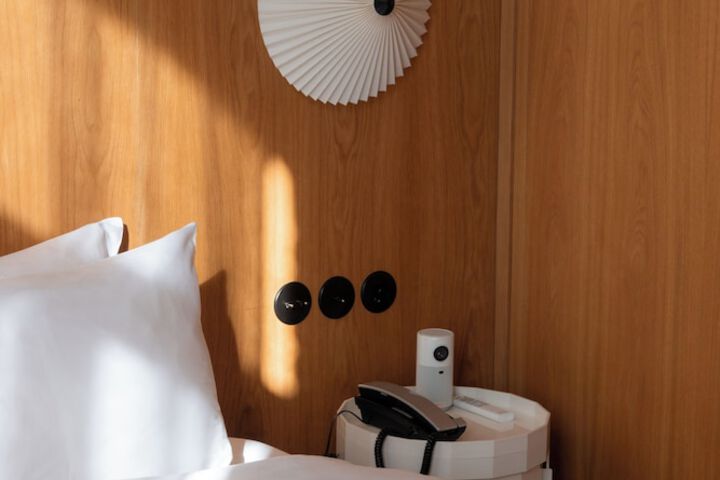Room 40 of 70