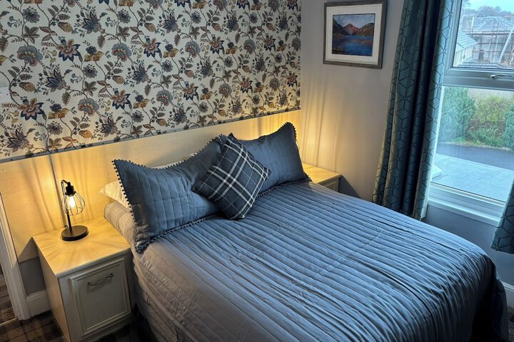 Room 8 of 24
