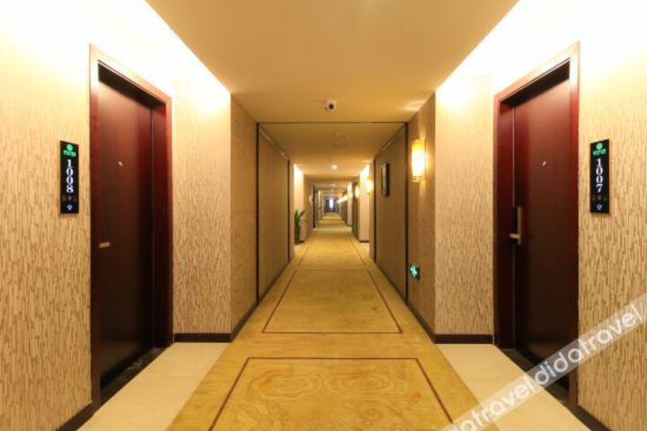 Hotel Interior 15 of 19