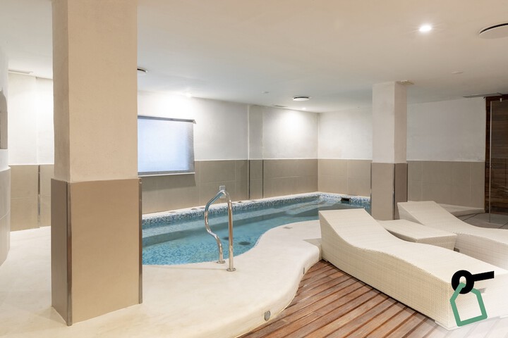 Spa 18 of 41