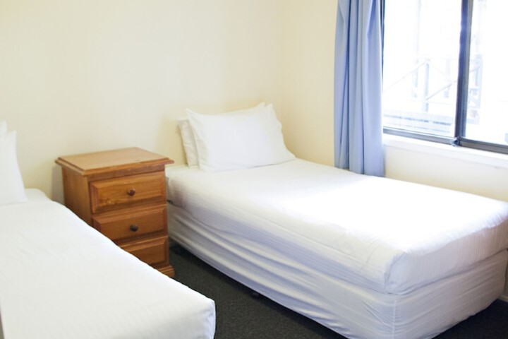 Room 21 of 60