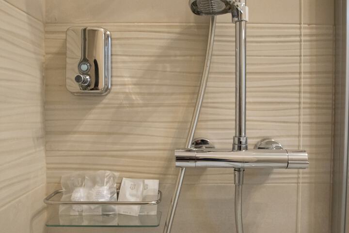 Clean Restrooms