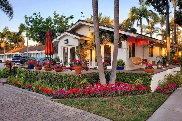 Marina Beach Motel in Santa Barbara, CA