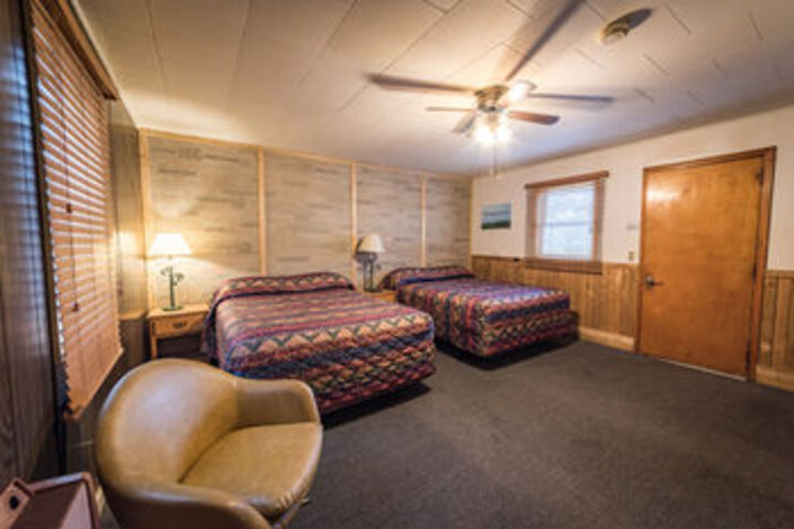 Room 17 of 48