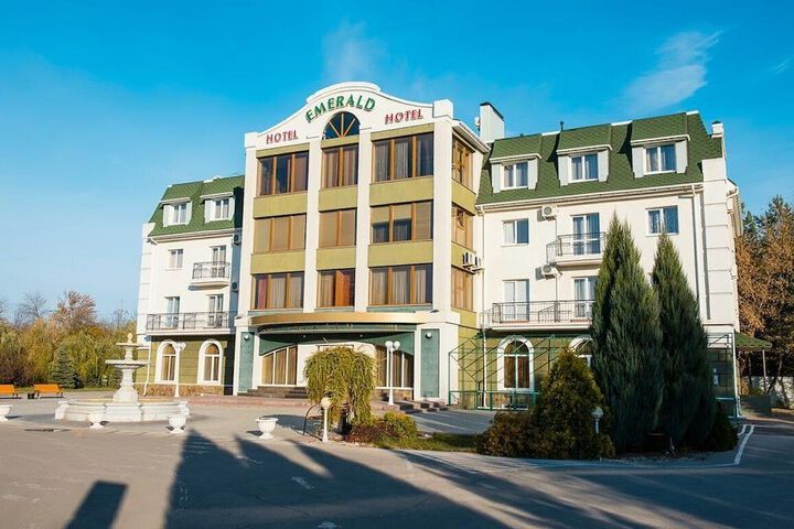 Hotel 99 of 99