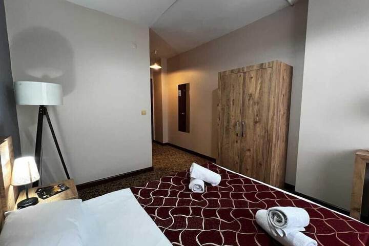 Room 22 of 46