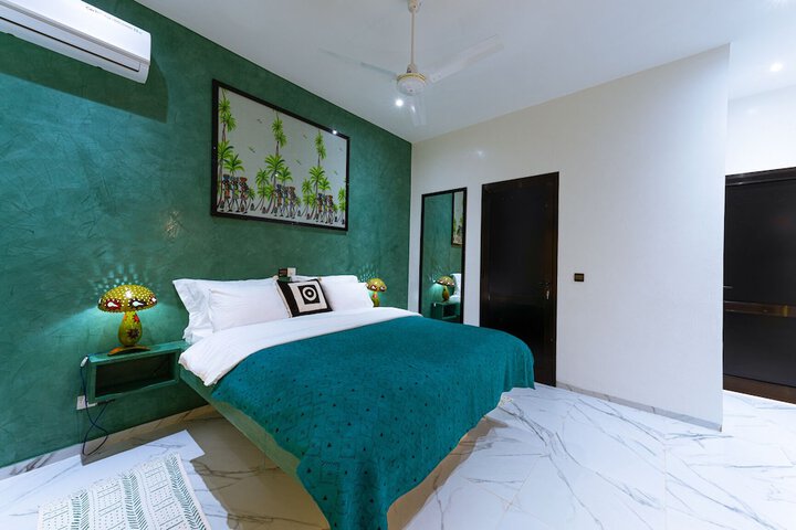 Room 14 of 59