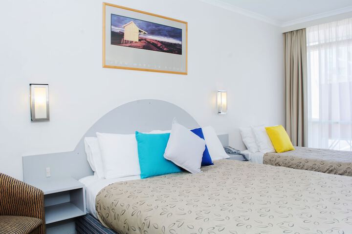 Room 10 of 52