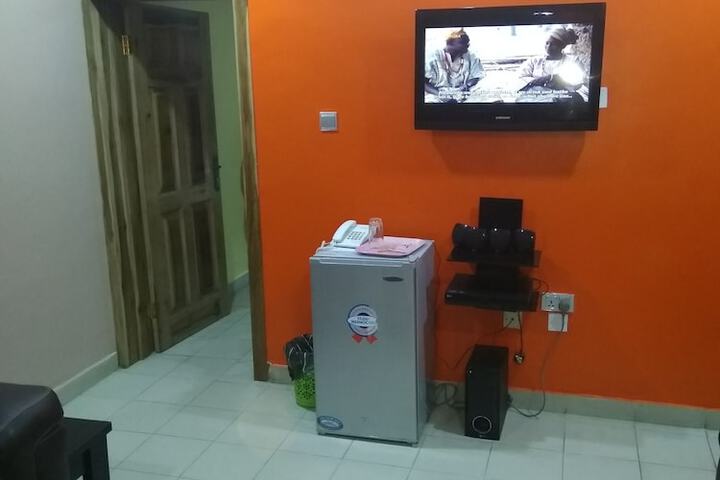 Room 11 of 23