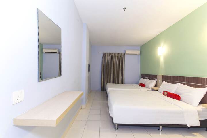 Room 19 of 32