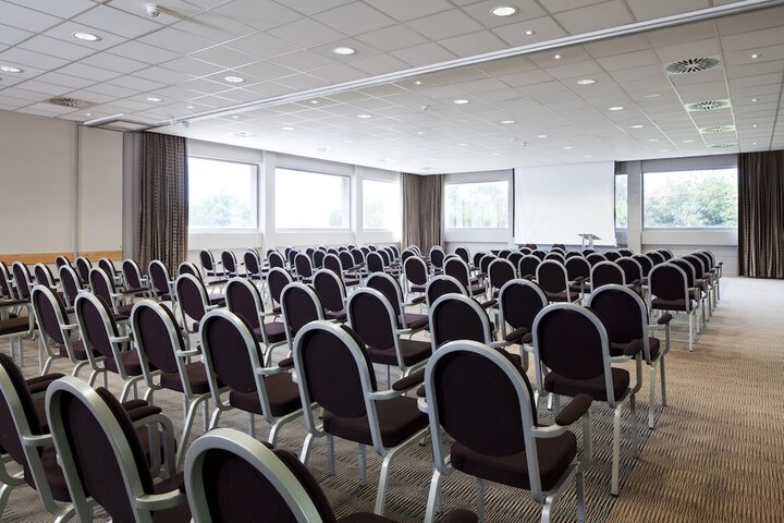 Meeting 62 of 79