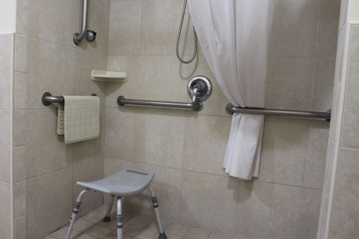 Bathroom shower