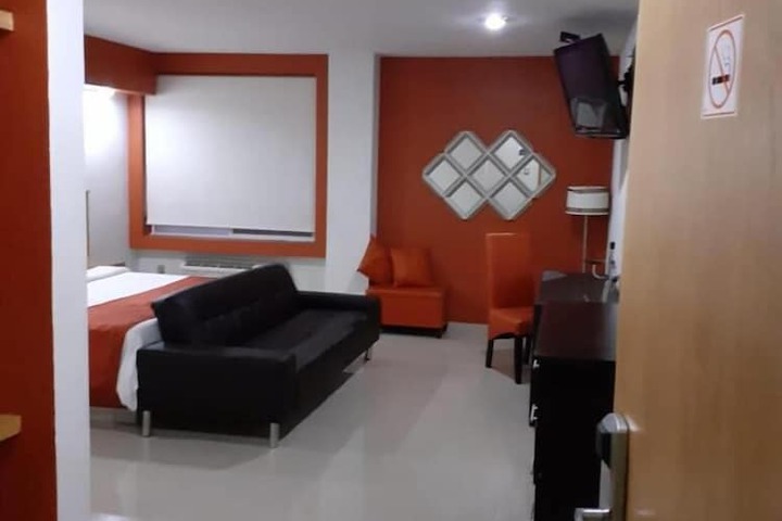 Room 22 of 39