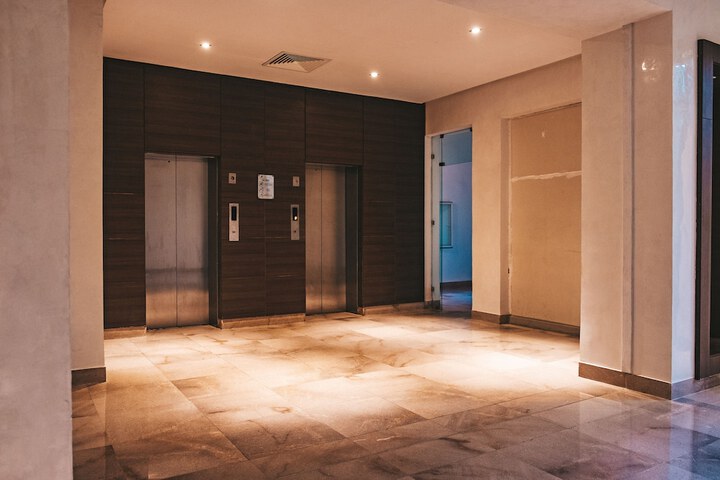Hotel 4 of 140