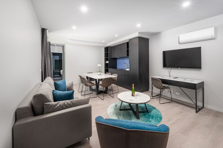 Room 20 of 38