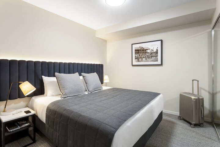 Room 10 of 51
