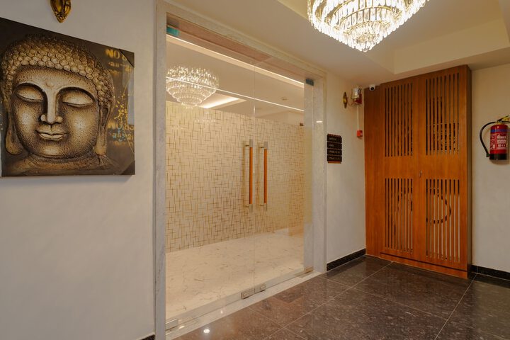Hotel 4 of 35