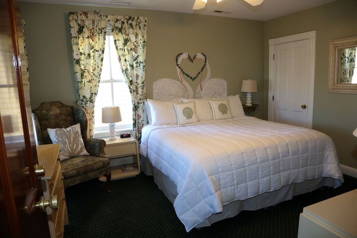 Room 44 of 68