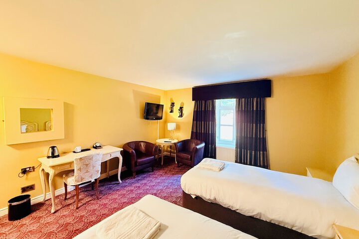 Room 47 of 72