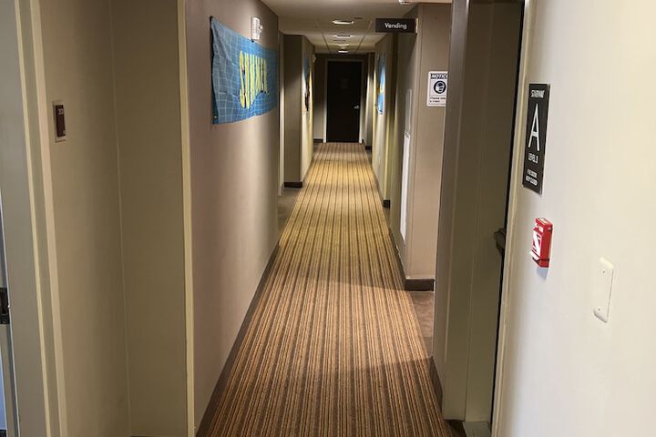 Ballroom/Hall 49 of 64