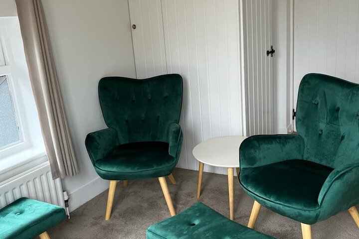 Room 80 of 126