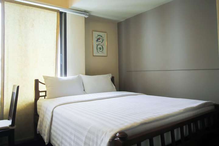 Room 41 of 167