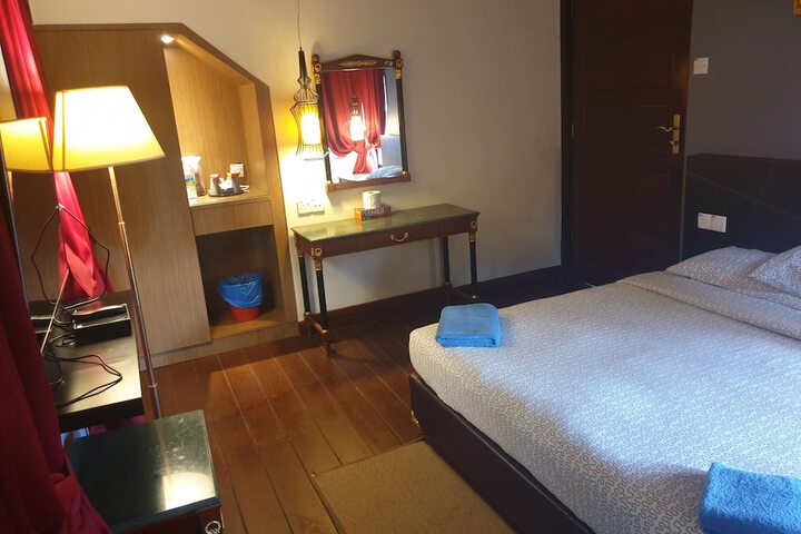 Room 7 of 46