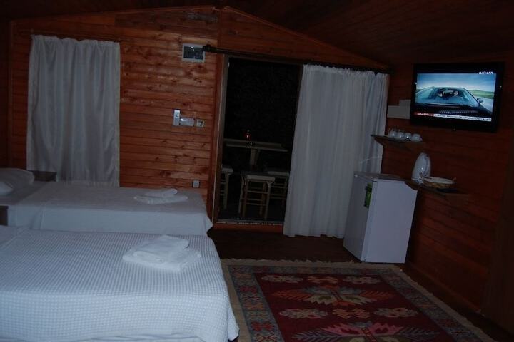 Room 14 of 52
