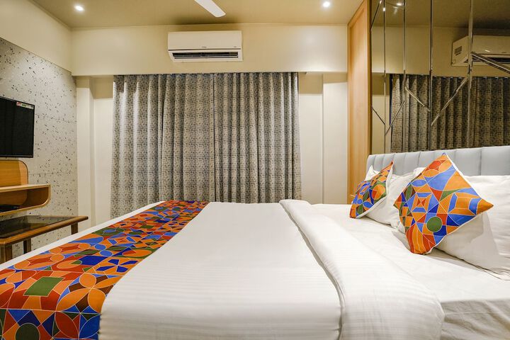 Room 21 of 35