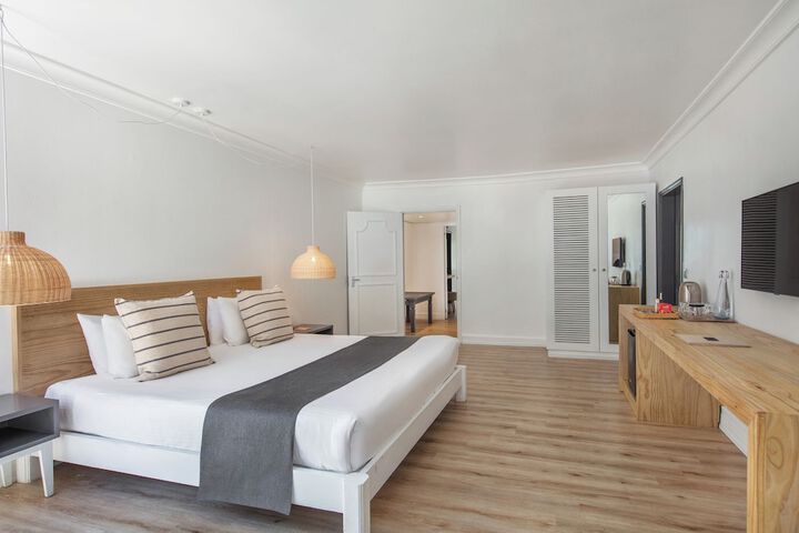 Room 10 of 71