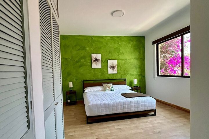Room 19 of 46