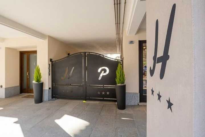 Hotel 66 of 66