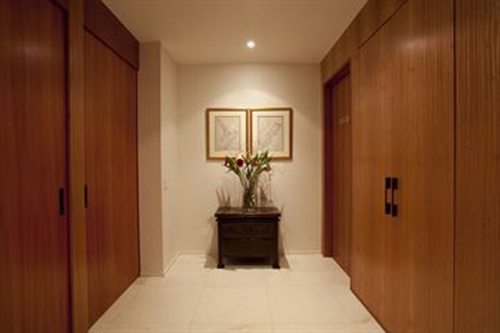 Ballroom/Hall 14 of 29