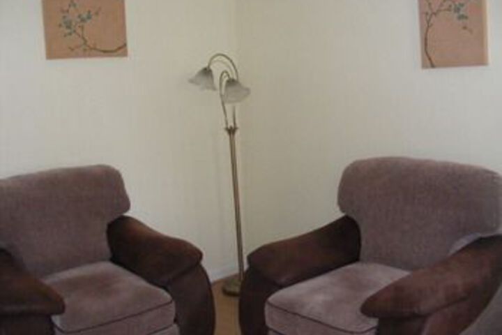 Room 8 of 10