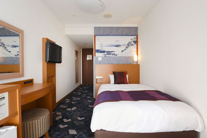Room 15 of 69