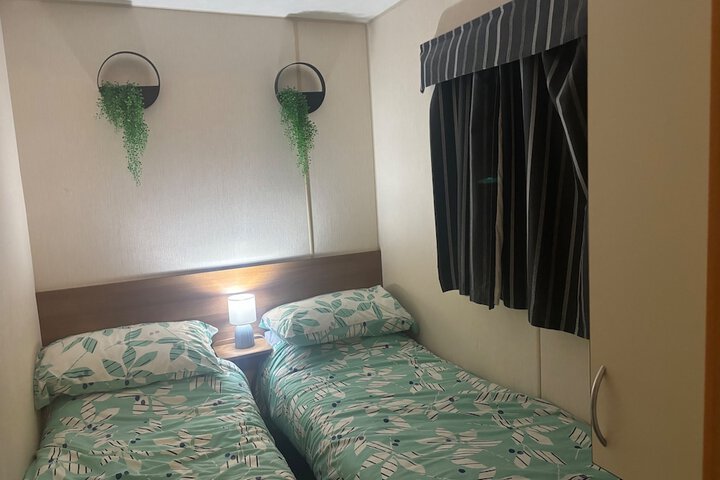 Room 6 of 21