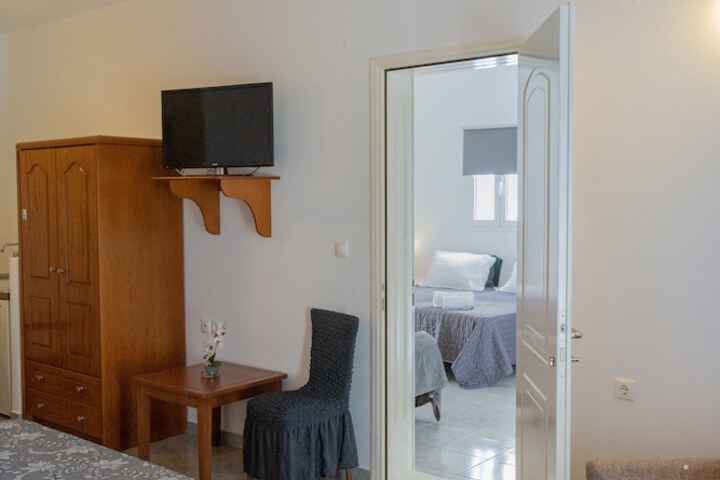 Room 39 of 210