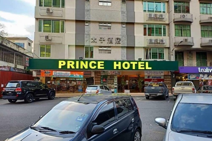 Prince Hotel