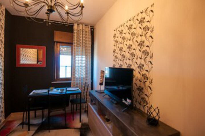 Room 8 of 29