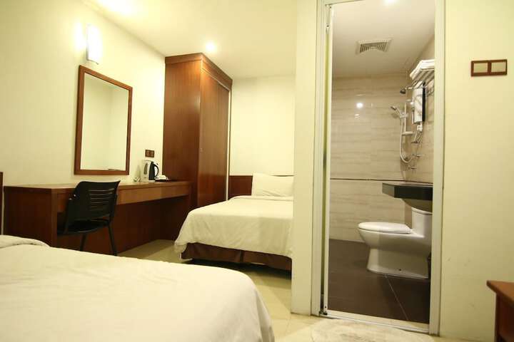 Room 19 of 60