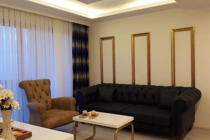 Room 12 of 35