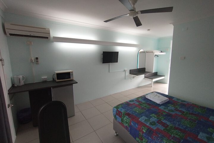 Room 42 of 109