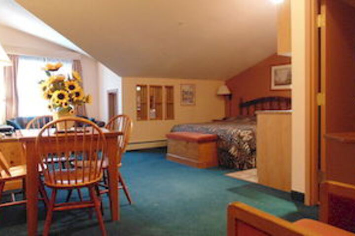 Room 35 of 54