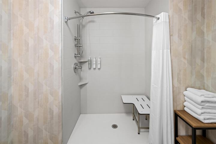 Clean Restrooms