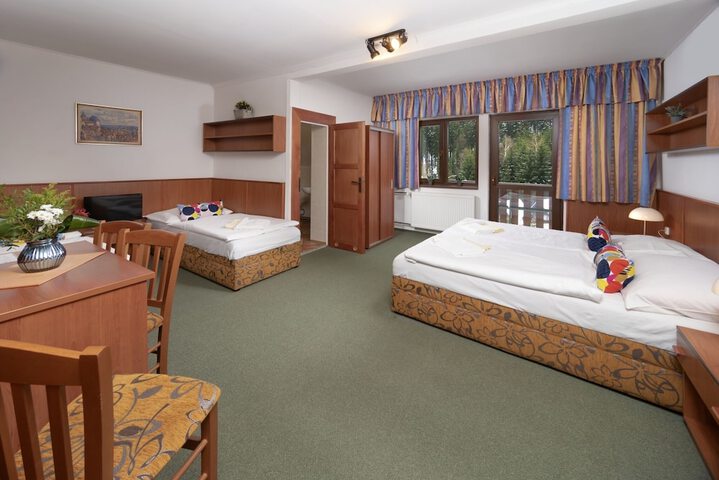 Room 2 of 24